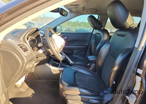 2020 Jeep Compass Latitude из США, поврежденный, VIN 3C4NJCBB4LT253476